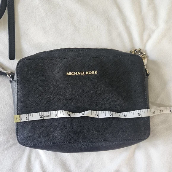 Michael Kors Purse - Picture 6 of 7